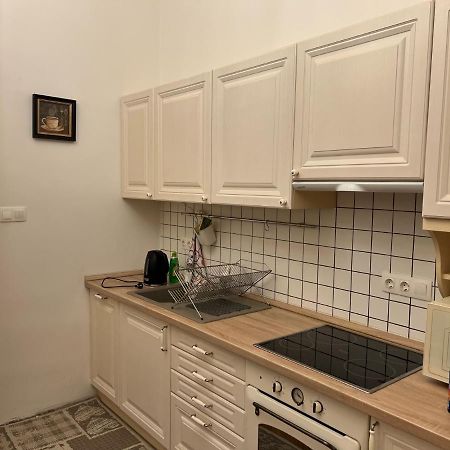 Sun City Apartment Szeged Ngoại thất bức ảnh